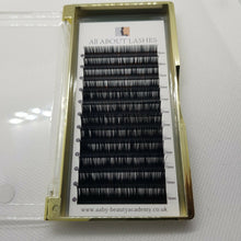 Load image into Gallery viewer, C Curl 0.15 Mixed Tray 9mm-14mm Flat Elipse Individual EyeLash Extensions